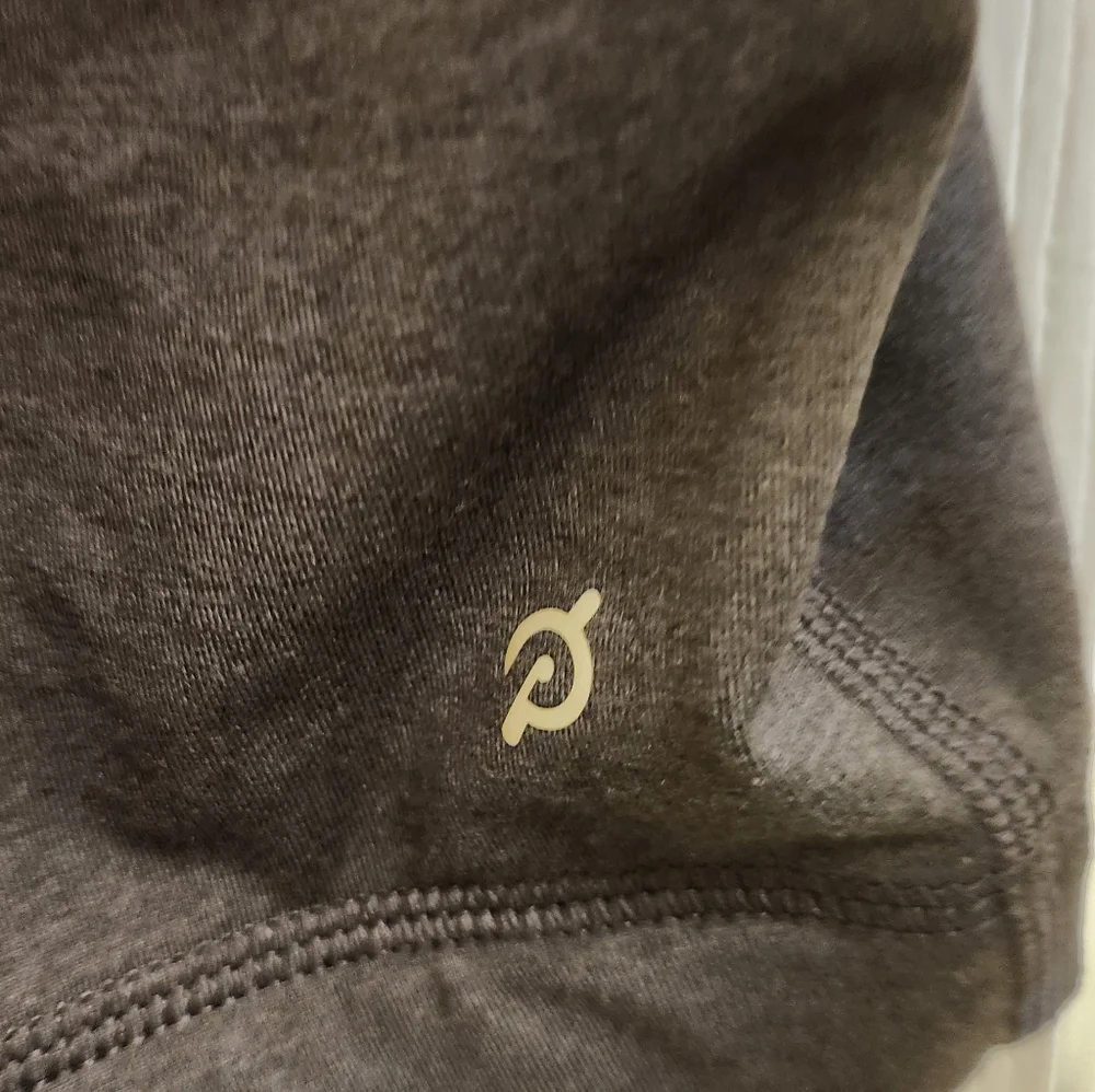 Peloton Dreamblend Charcoal Grey Mock Neck Cropped Pullover Size 1 X - Picture 7 of 7